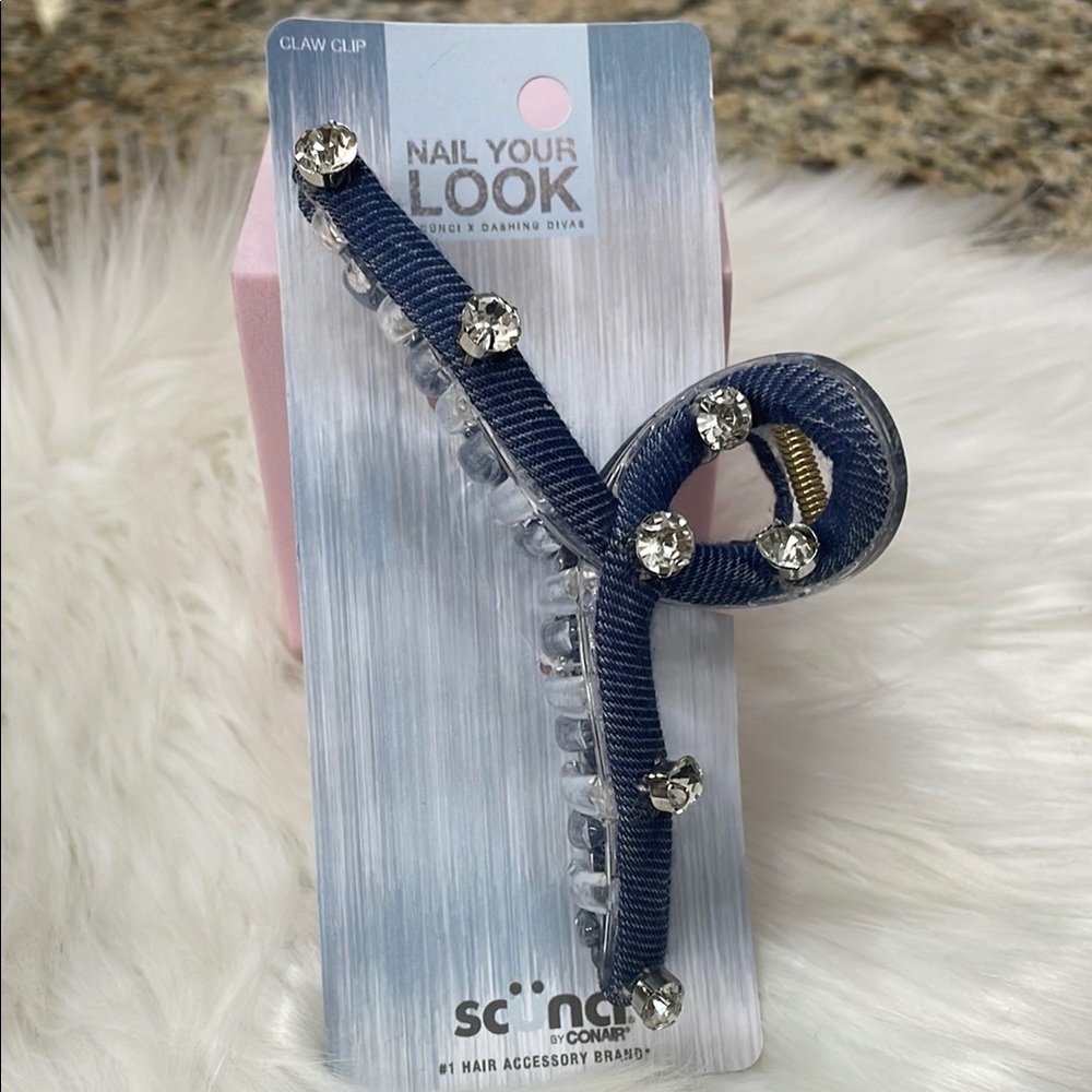 Scunci Blue Rhinestone Hair Clip